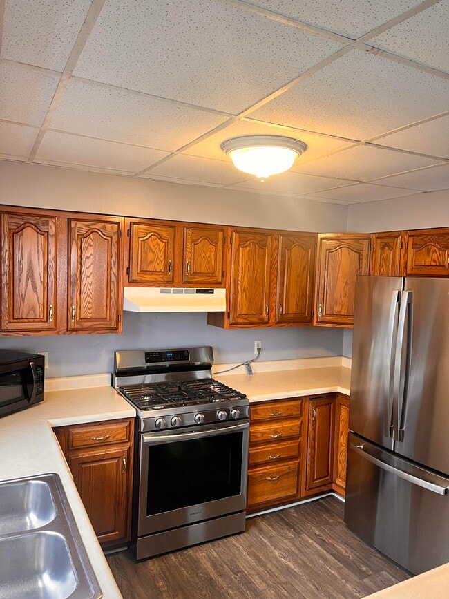 Building Photo - 9th Street Triplex