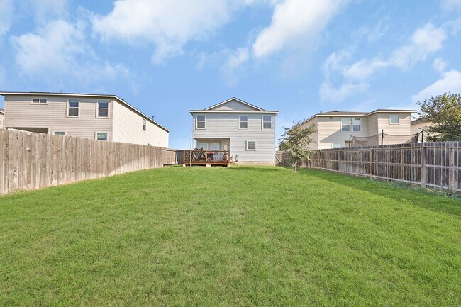 Building Photo - Lovely Home Available for Lease!