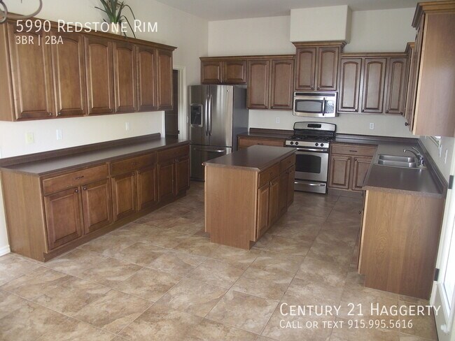 Building Photo - 5990 Redstone Rim Dr