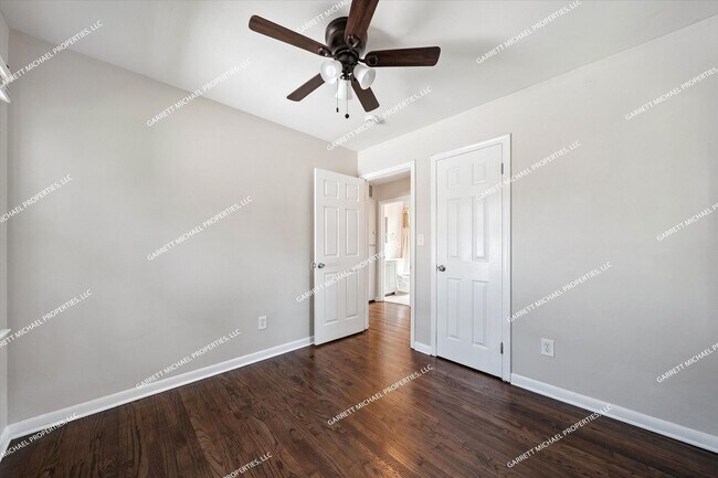 Building Photo - Charming 2-Bedroom Ranch in Taylor for Rent!