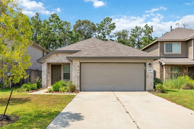 Building Photo - 3651 Solanum Dr