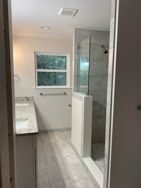 Building Photo - 1805 S Franklin St