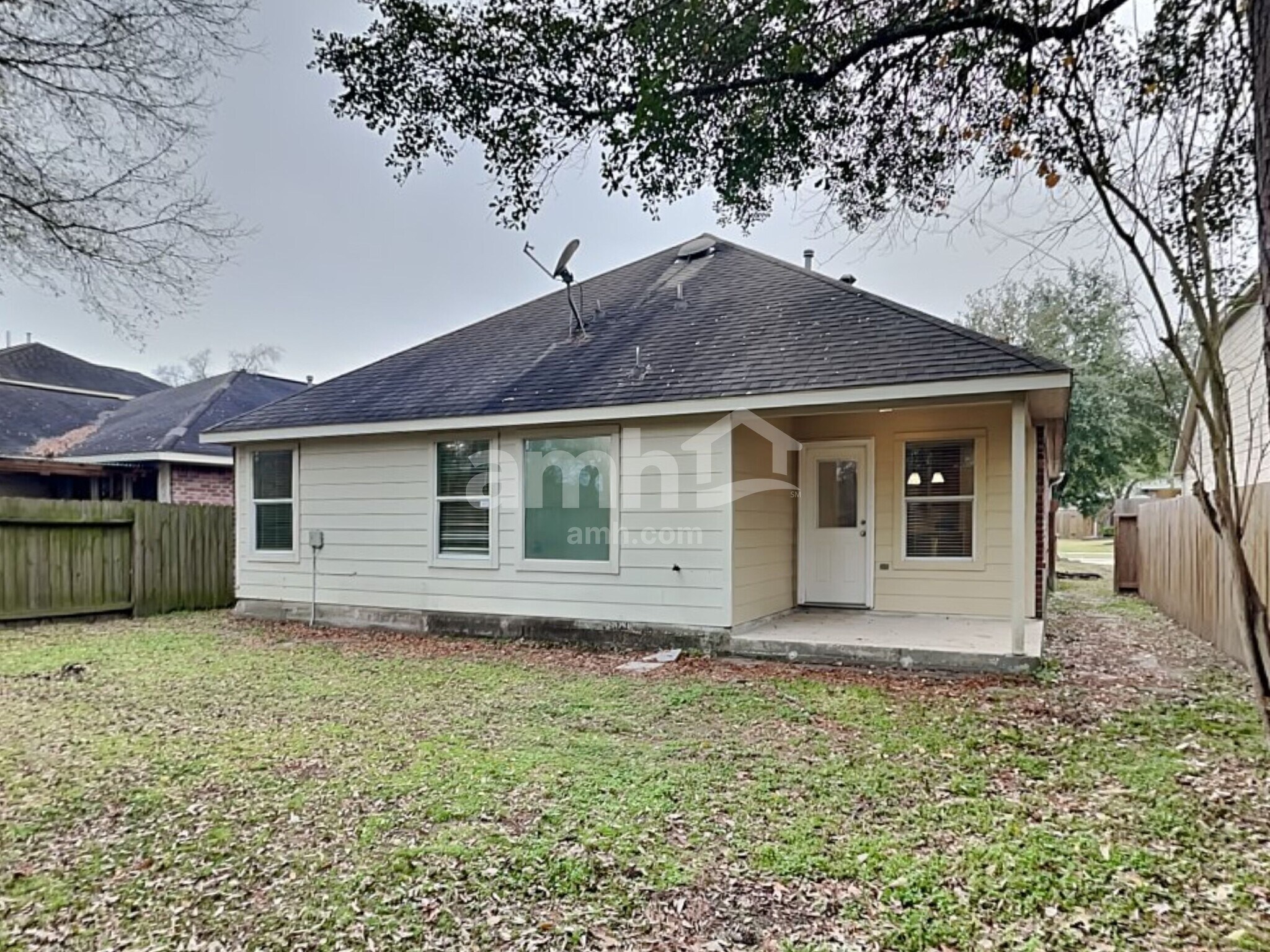 Building Photo - 2338 Colonial Springs Ln