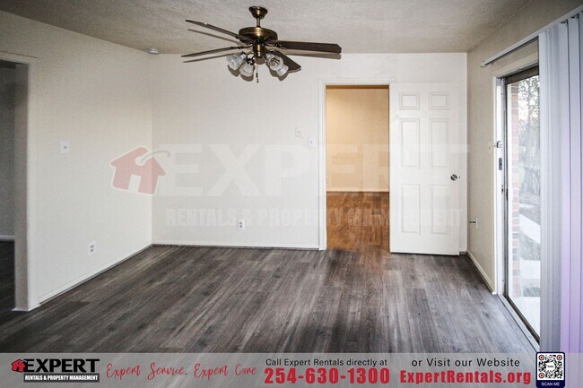 Building Photo - Charming 3-Bedroom Home