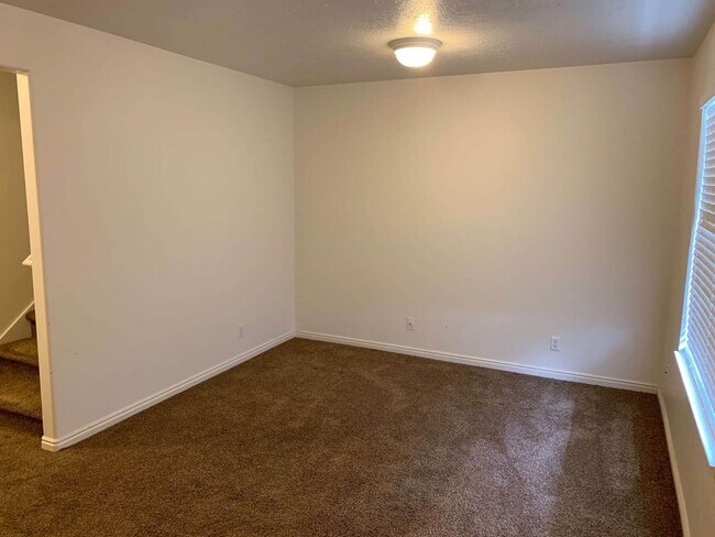 Building Photo - 1728 N 1500 W