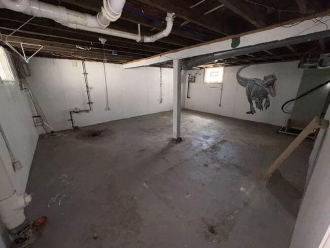 Building Photo - 680 Grifton Ave