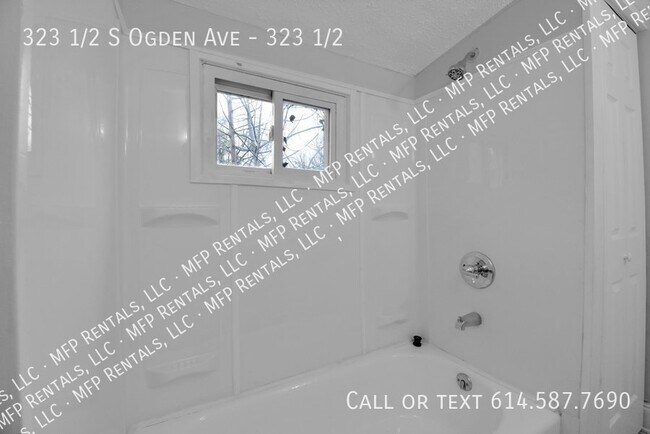 Building Photo - 323 1/2 S Ogden Ave