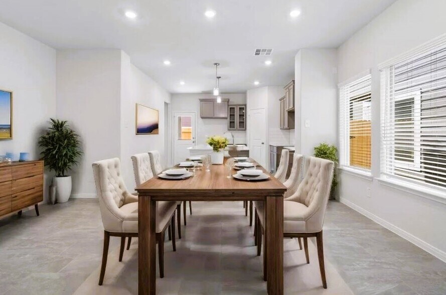 Building Photo - 7938 Cypress Country Dr