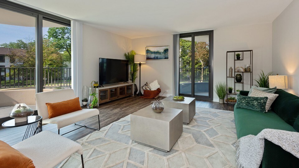 ReNew Wheaton Center® 26 WHEATON Ctr WHEATON IL 60187 Apartment Finder