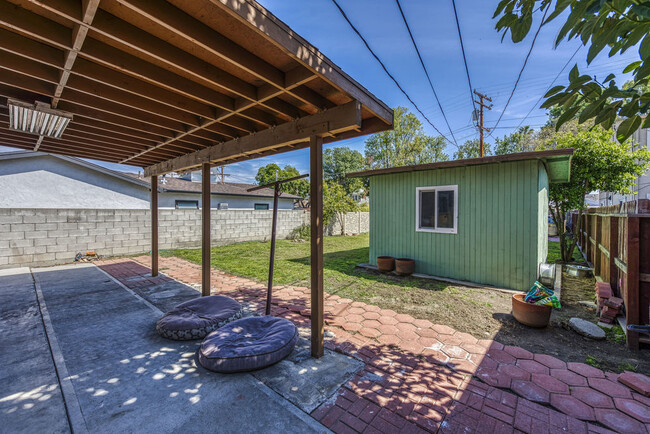 Backyard Patio - 600 Hazel St