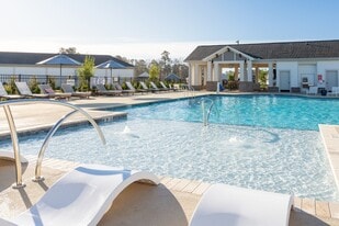 Building Photo - Hawthorne at Hampstead