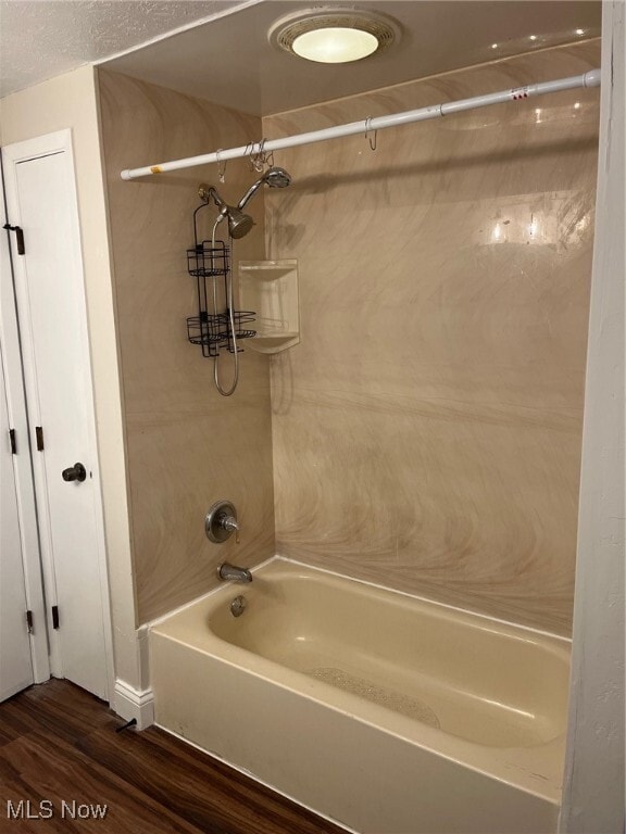 Building Photo - 8671 Ashwood Dr