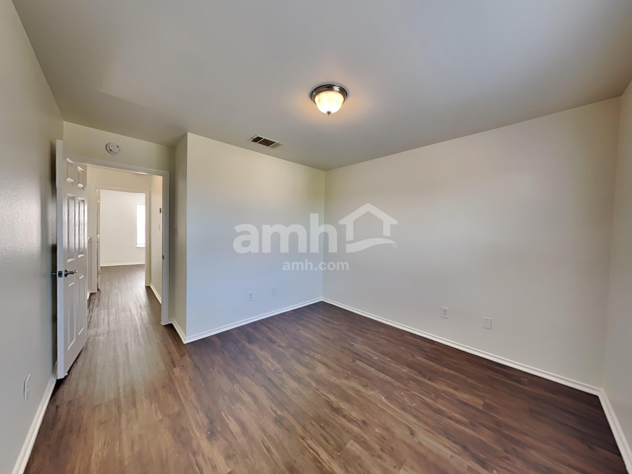 Building Photo - 256 Poplarwood Dr