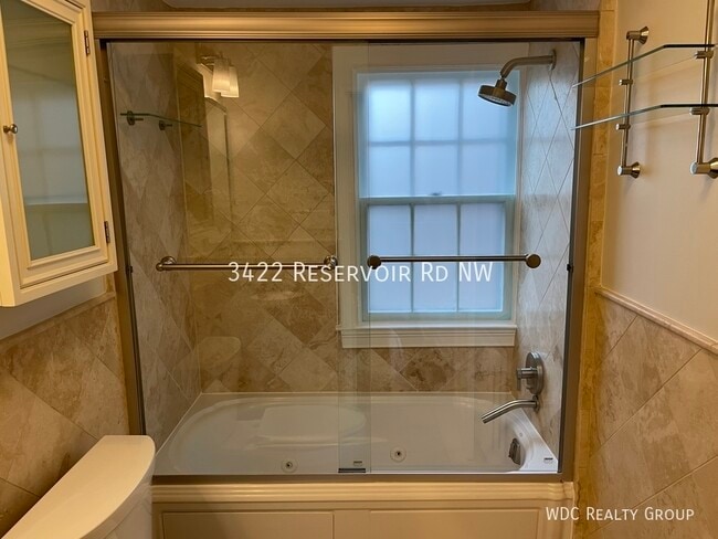 Building Photo - 3422 Reservoir Rd NW