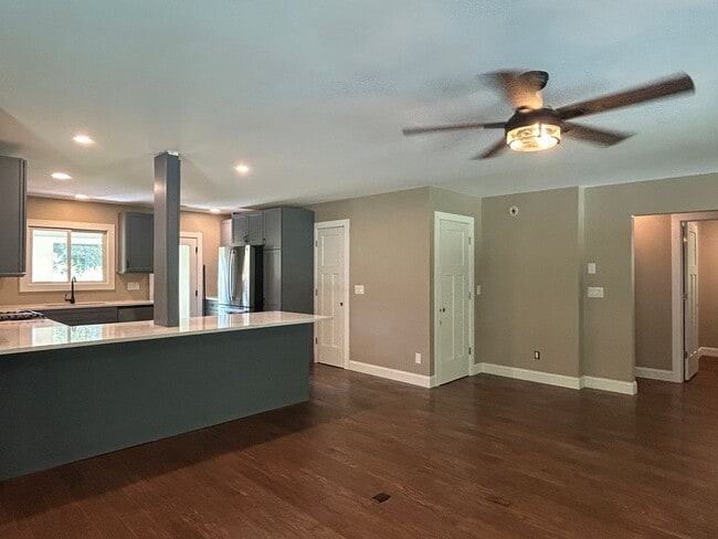 Building Photo - Fully Renovated 3BR/2BA Home with Creek Vi...