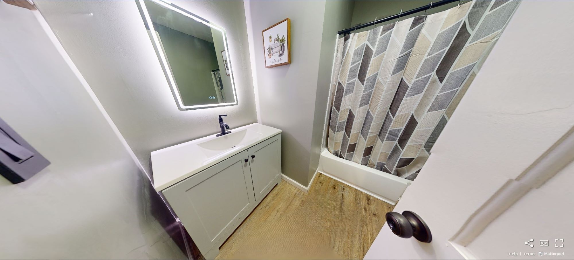 Building Photo - 1341 S Sandusky Ave