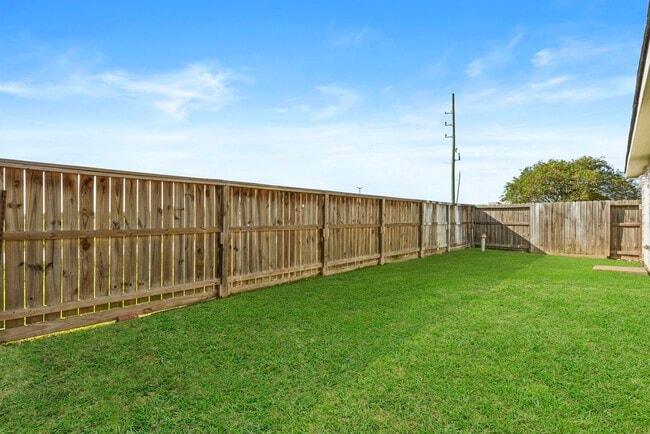 Building Photo - 14138 Concord Meadow Ln