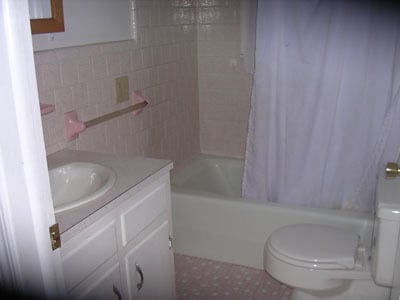 Building Photo - Nice Brick Ranch-Style House located across from Lowes in Sylva- 3BD/2BA $1800 a month available ...