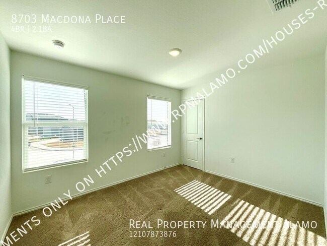 Building Photo - 8703 Macdona Pl
