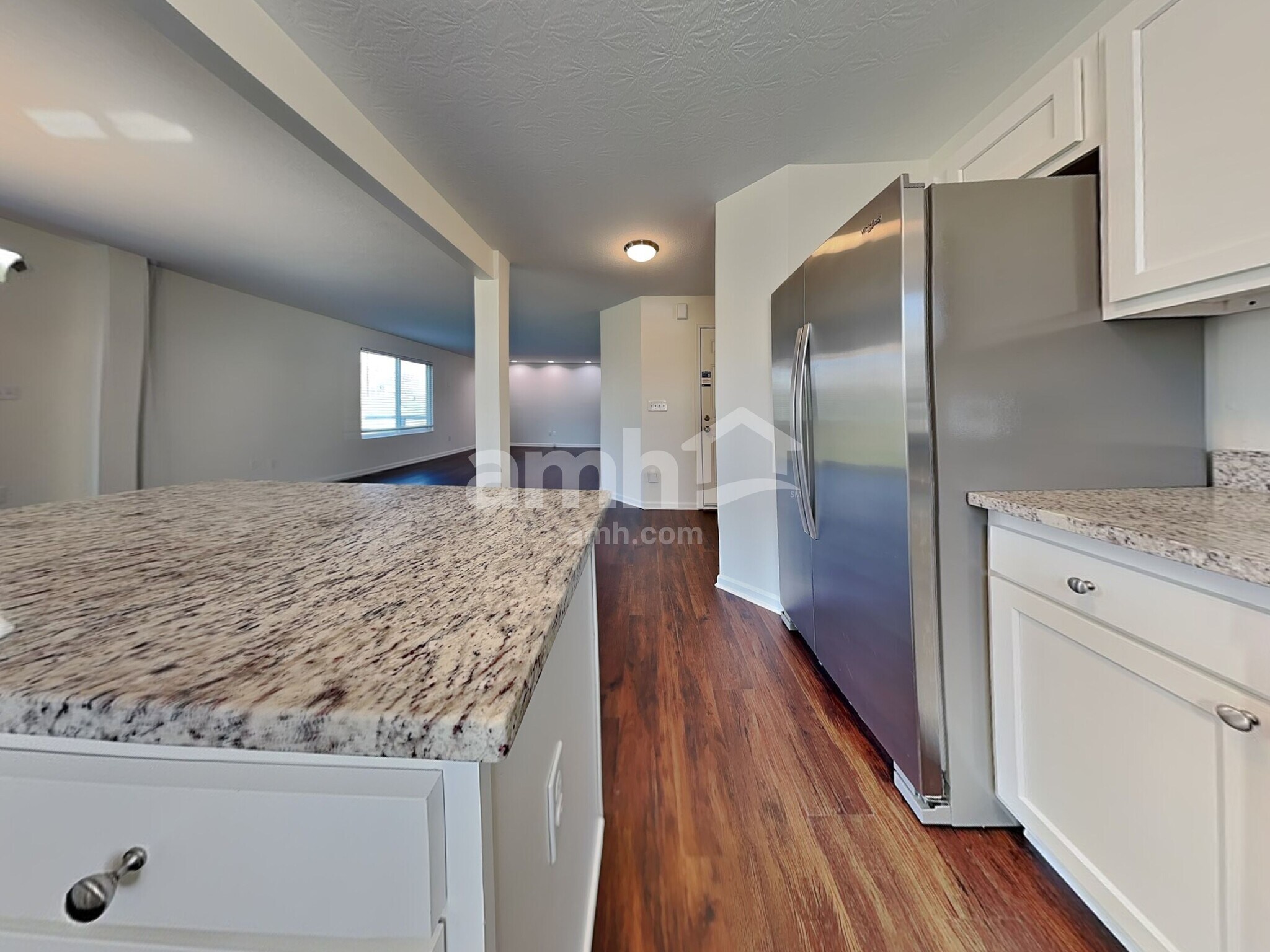 Building Photo - 10718 Anna Ln