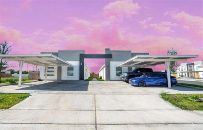 Building Photo - 26 N 40th St