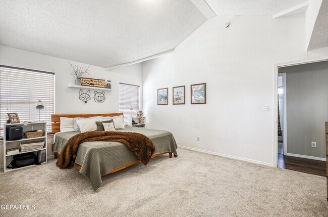 Building Photo - 12748 Tierra Pueblo Dr