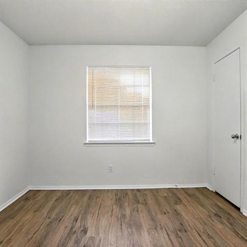 Building Photo - 6510 Cinnamon Oaks Dr