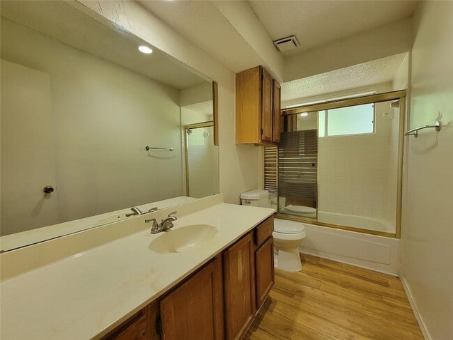 Building Photo - 7821 Estates Way