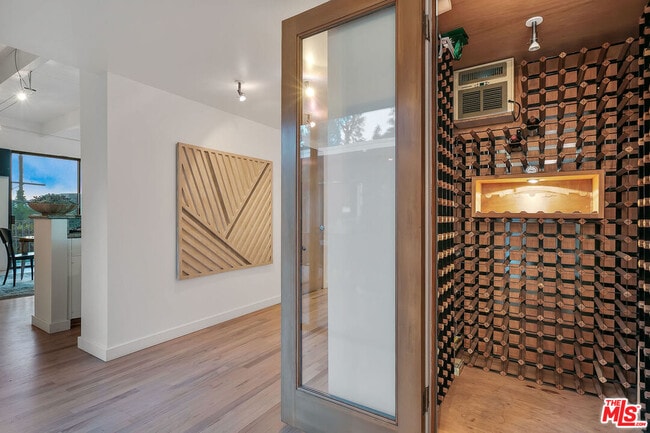 Building Photo - 1644 Marmont Ave