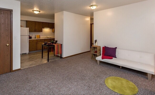 Building Photo - 240 S James St