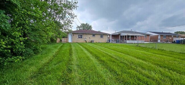 Building Photo - 1386 Faber Ave