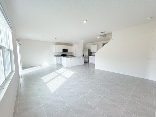 Building Photo - 2054 Tay Wes Dr