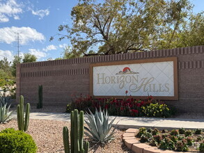 Building Photo - Condo for rent in Horizon Hills