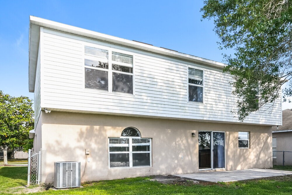 Building Photo - 2924 Elbib Dr