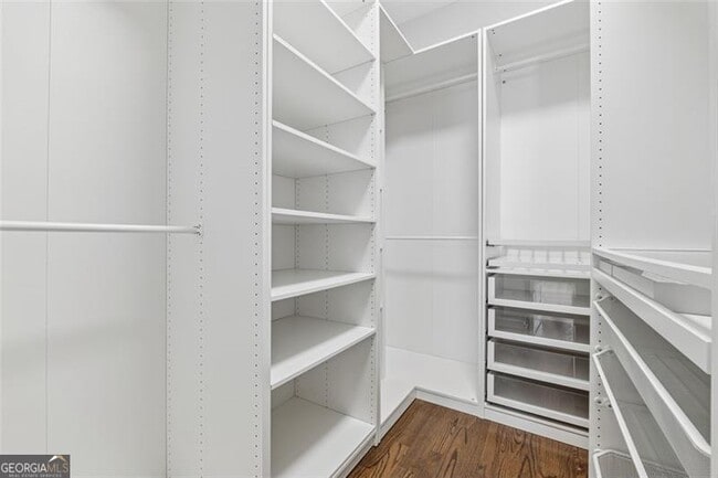 Building Photo - 1106 Briar Cove Cir