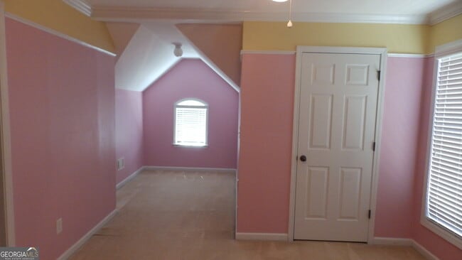 Building Photo - 4071 Copper Creek Way NE