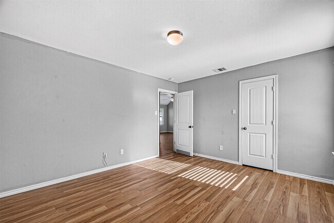 Building Photo - 1326 Seagler Pond Ln