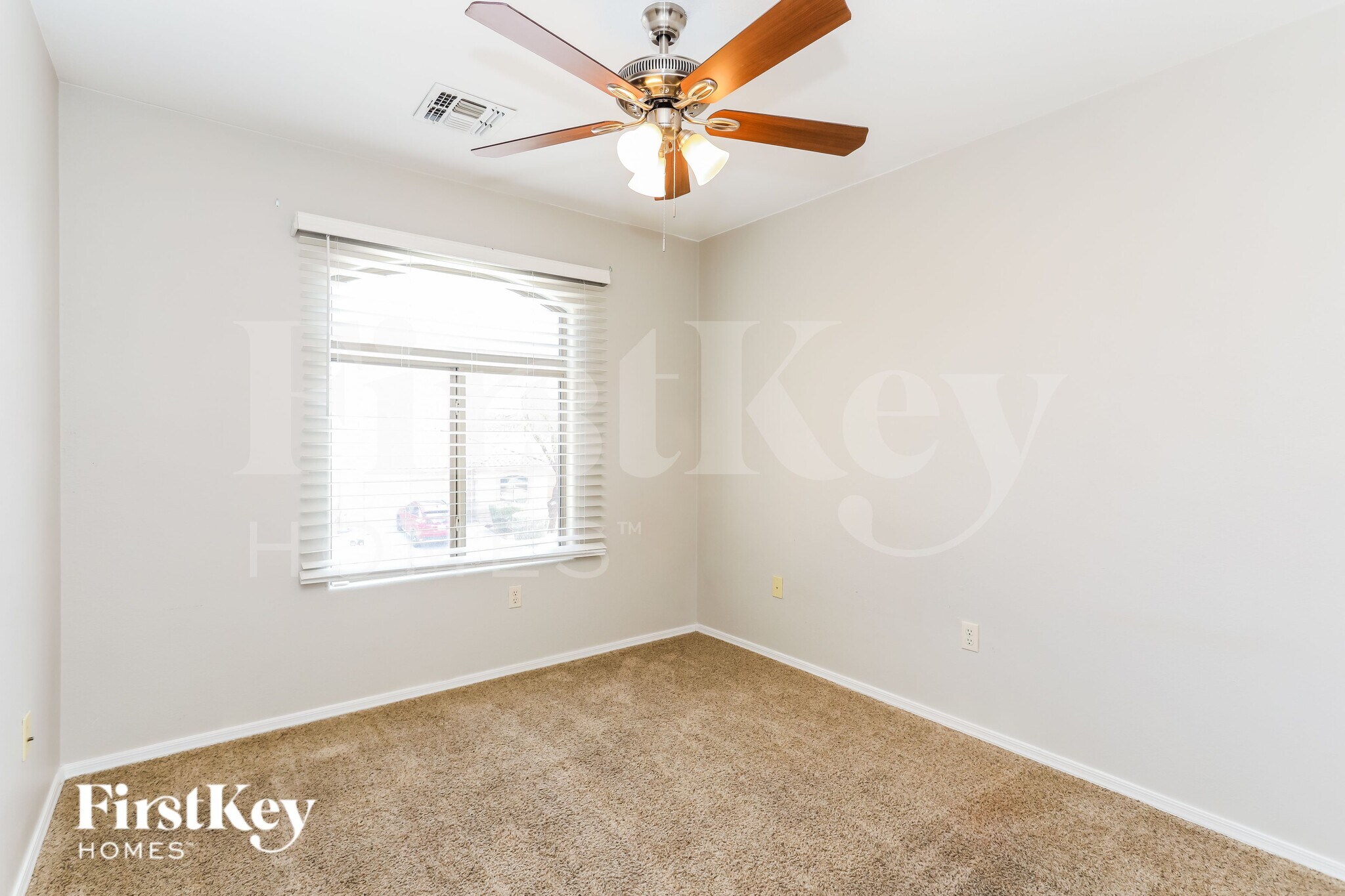 Building Photo - 8404 S Otis Dr