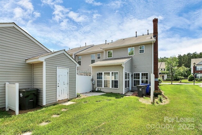 Building Photo - 12144 Cane Branch Way