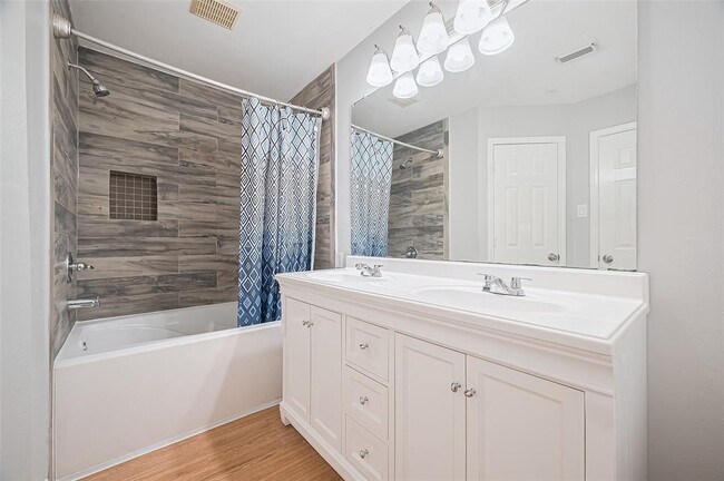 Building Photo - 18139 Flower Grove Ct