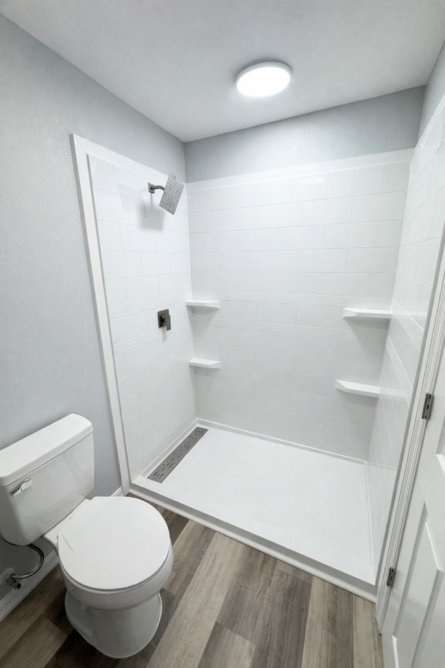 Building Photo - GORGEOUS REMODELED 3BR/2BA Zephyrhills Home with HUGE SCREENED IN PORCH and Shed