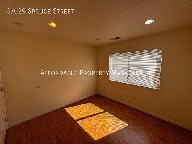 Building Photo - 37029 Spruce St