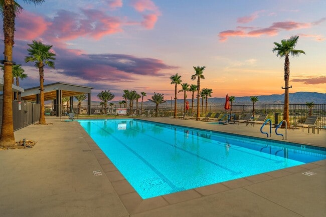 Building Photo - 35722 McCarthy St