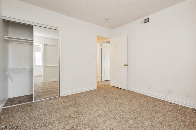 Building Photo - 3969 Manford Cir