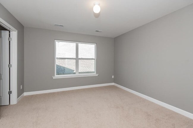 Building Photo - 2708 Brook Hill Ln