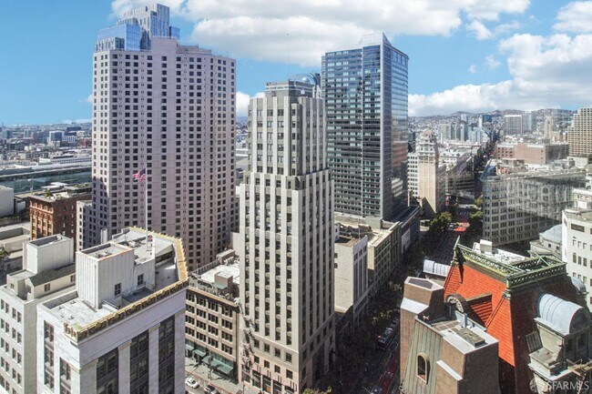 Building Photo - 690 Market St