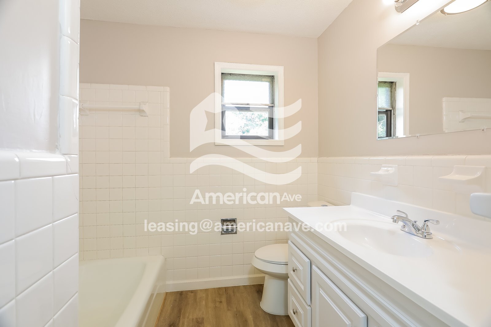 Building Photo - 1453 Park Ave