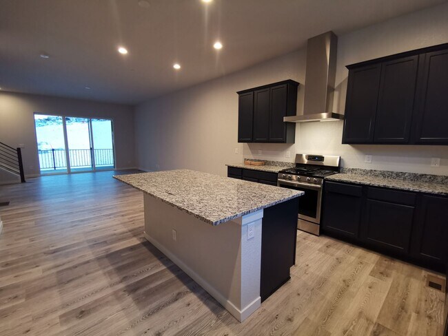 Building Photo - 2261 Buttercup Ln