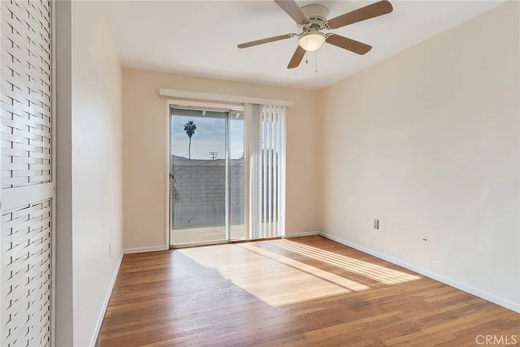 Building Photo - 194 W Blaine St