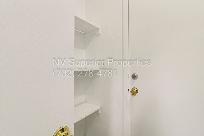 Building Photo - NW!! 4 Bedrooms!!! All Tile and Pergo flooring T/O!! NO Carpet!!! Low Maintenance Desert landscap...